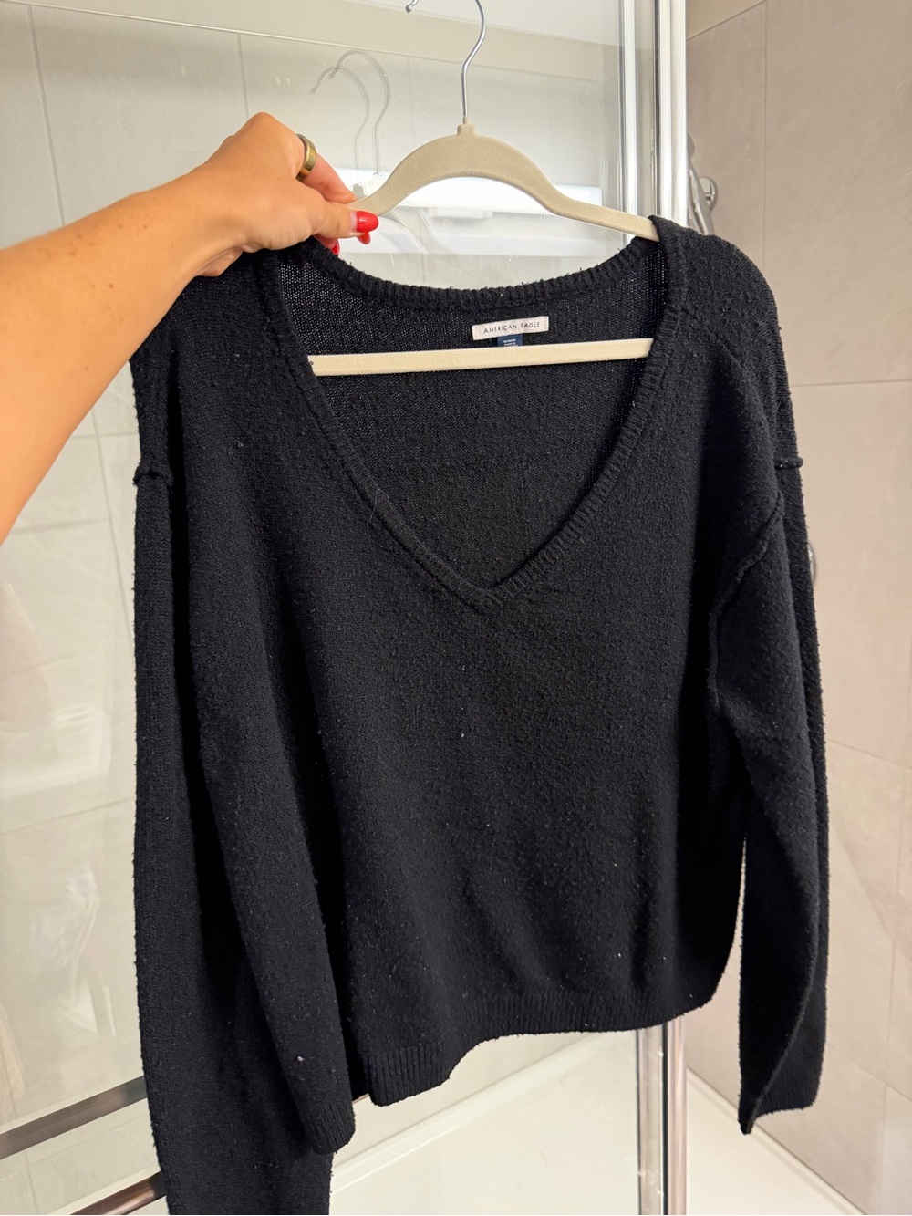 American Eagle Black V-Neck Women's Sweater